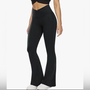 NWT Offline By Aerie Women’s High Waisted Crossover Rib Súper Flare Leggings